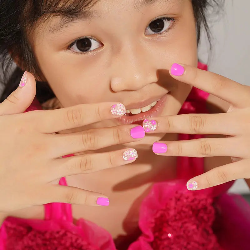 Perfect for kids Gel Nails Strips — OEM, Private Label, and Wholesale Available HUIZI