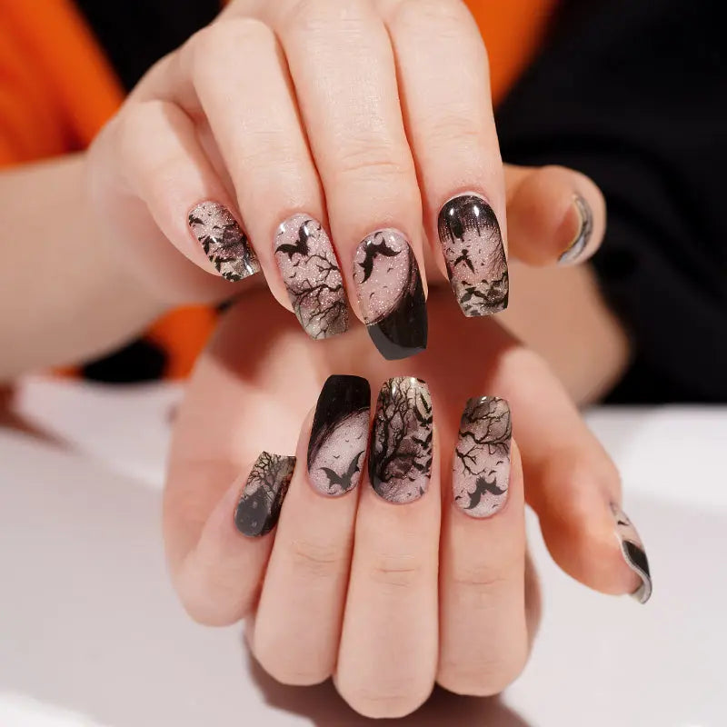 Wholesale Halloween Batty Evening Gel Nail Wraps Custom Black and White Gel Nail Designs HUIZI