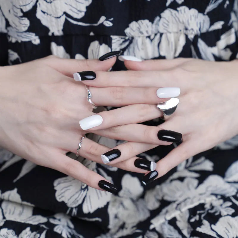 Wholesale Semi Cured Gel Nails Custom Nail Designs Supplier, Glitter, Minimalist Black and White HUIZI