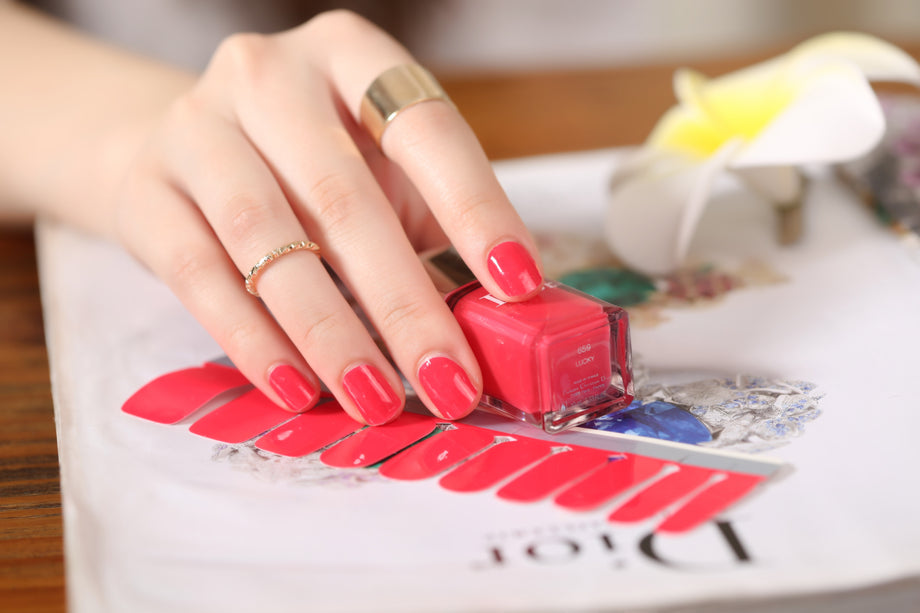 Manufacturer of online nail polish